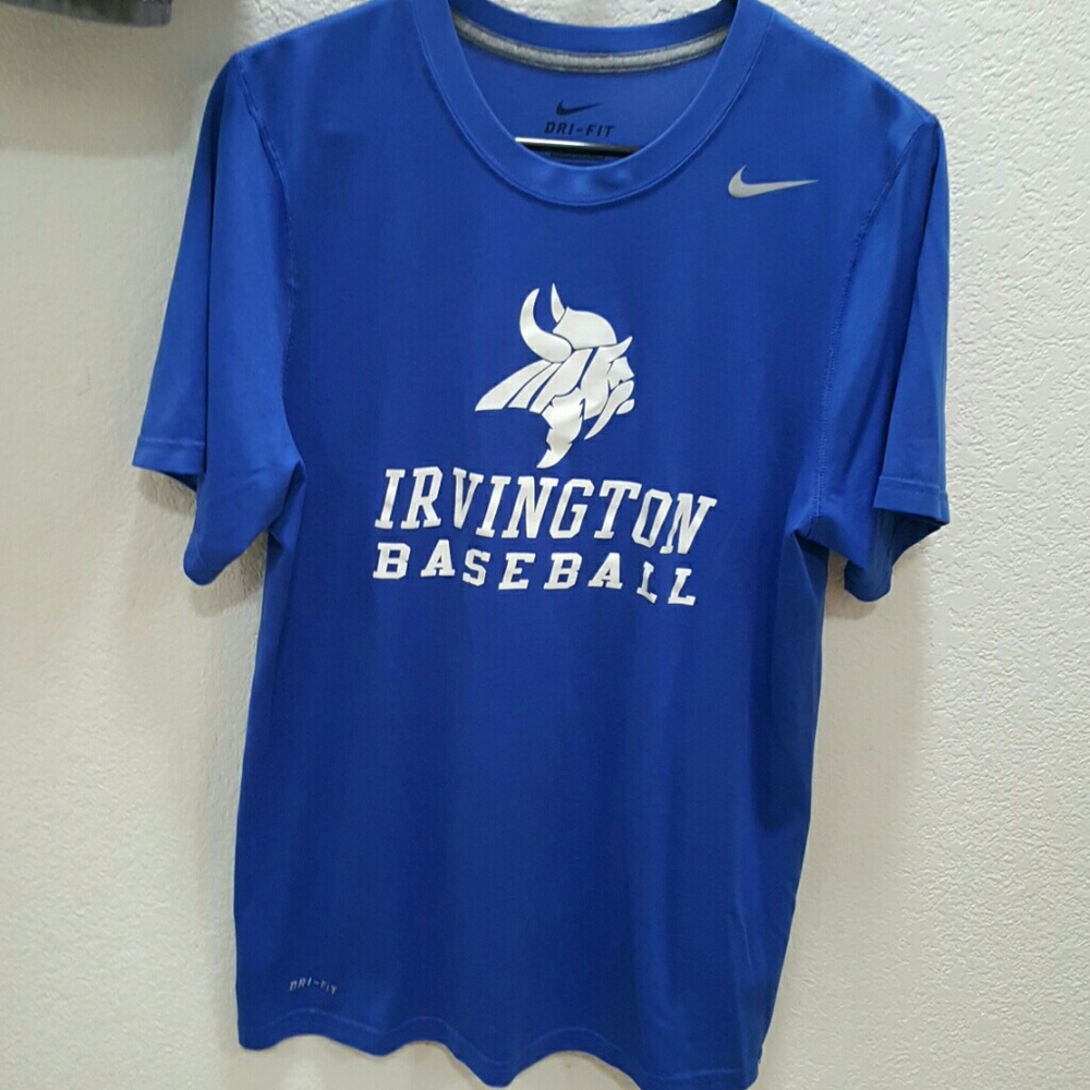 Nike Dri-fit small men